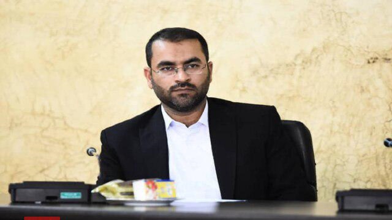 باید ۸۰ درصد مدیران شهرستان آبادان بومی باشند