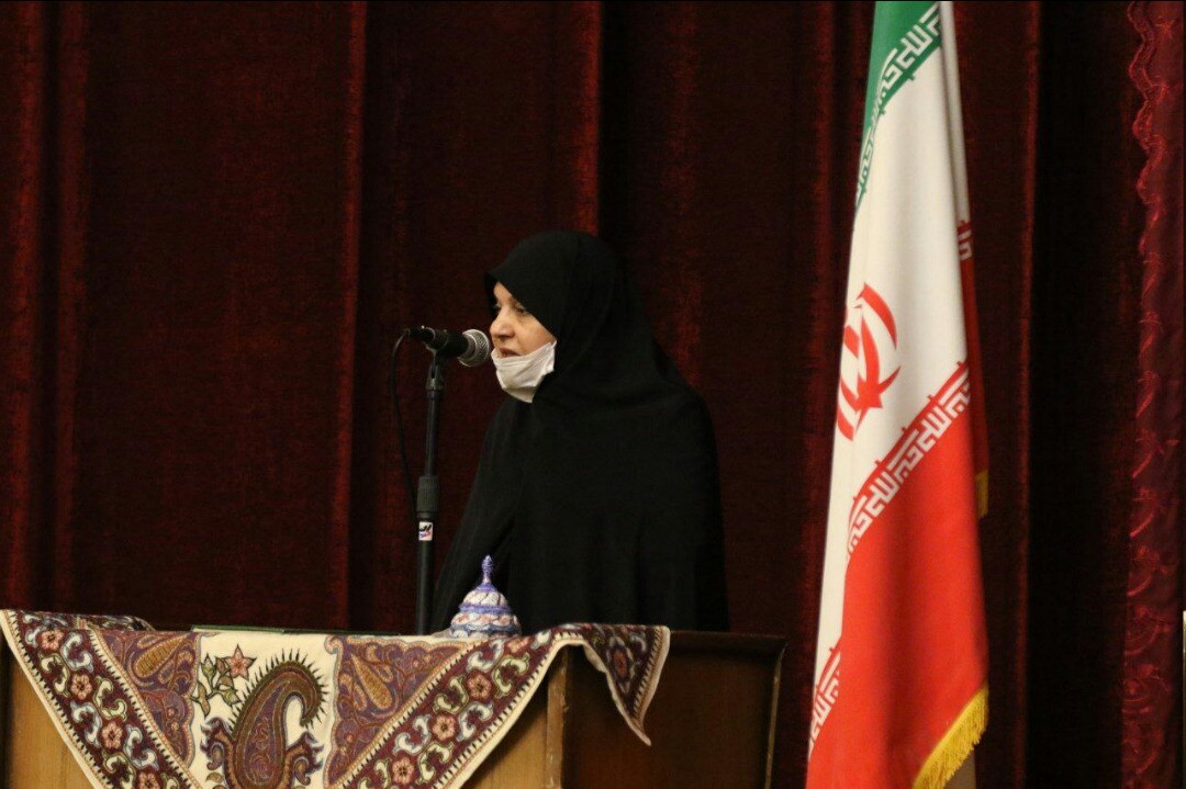 مدیر ناکارآمد باید کنار برود