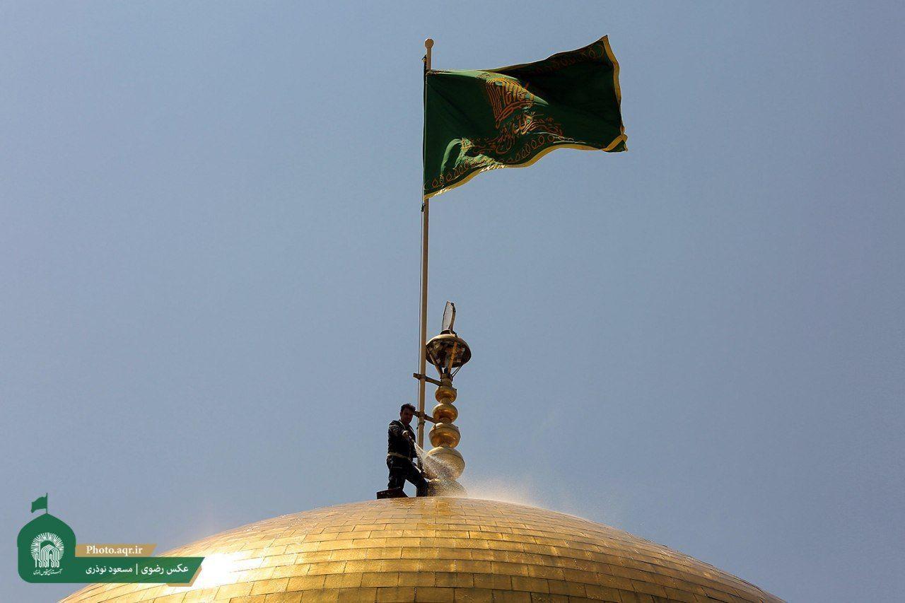 آماده سازی بارگاه ملکوتی امام رضا (ع) در جشن ولادت حضرت