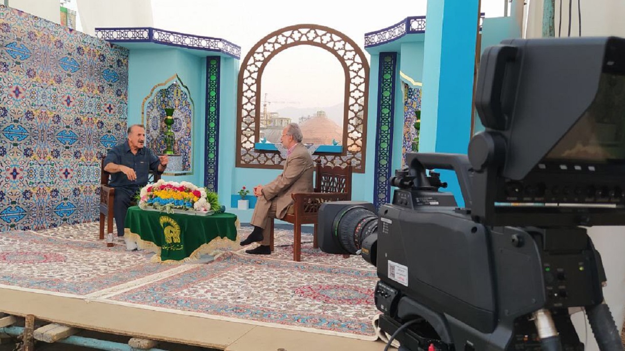 زیارت امام رضا (ع) از راه دور با ارتباطات زنده تلویزیونی