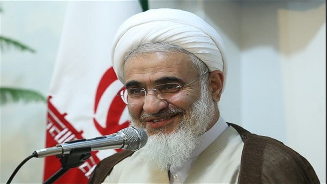 رشادت‌های مدافعان حرم برای نسل جدید تبیین شود