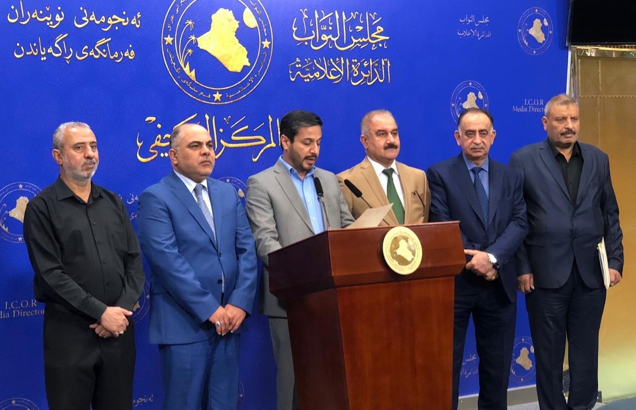 فراکسیون صادقون عراق: پارلمان باید برای بررسی مداخلات آمریکا جلسه فوری تشکیل دهد