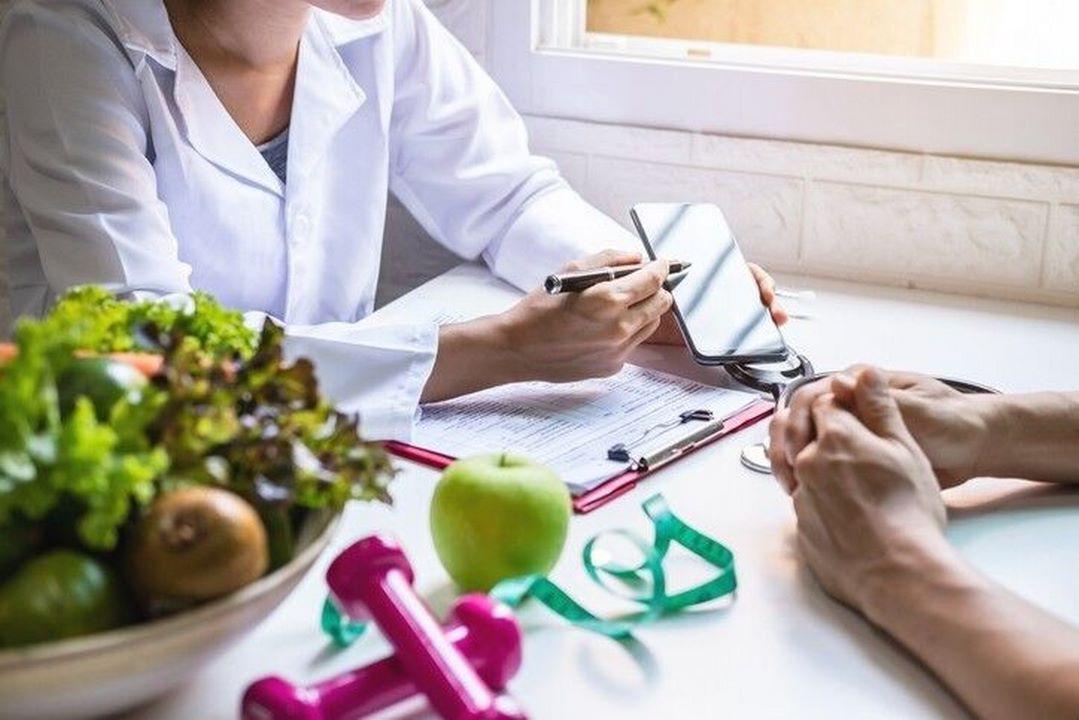 رژیم غذایی برای تناسب اندام را با این افراد نگیرید!