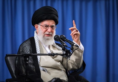 مسئولین باید برای مبارزه با فساد به طور جدی اقدام کنند