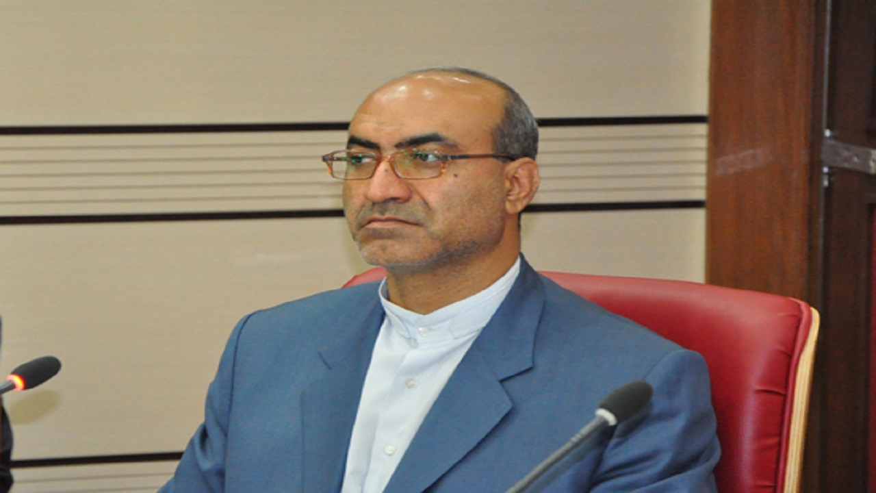 بیماران کرونایی از حضور در محل کار خودداری کنند