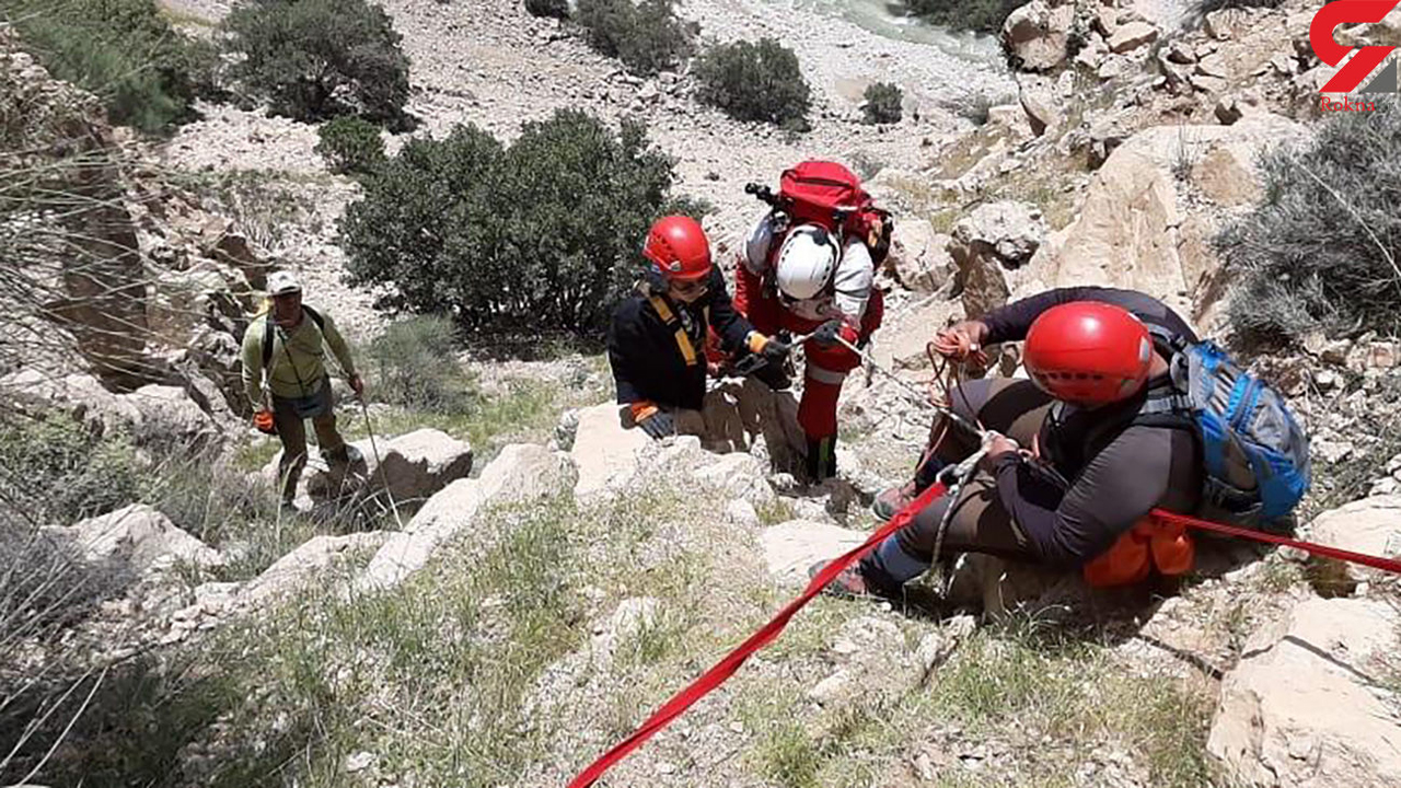 نجات دو کوهنورد در ارتفاعات دراک شیراز