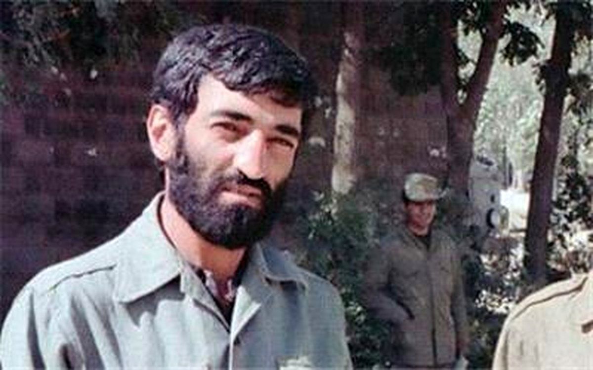نگویید شهید، منتظریم حاج احمد برگردد