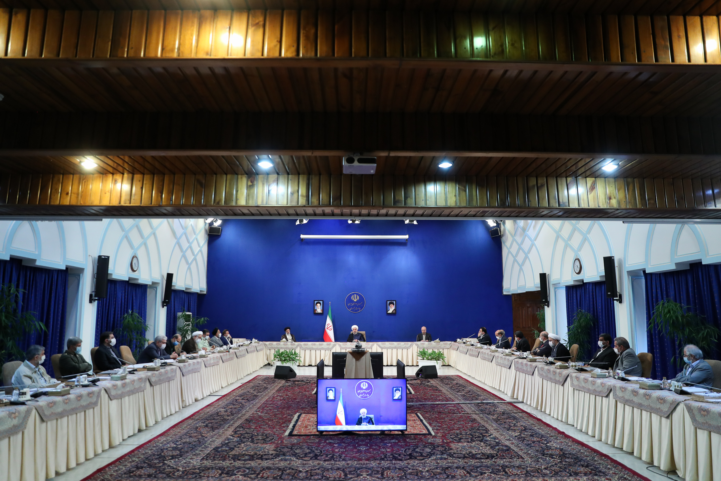 جزئیات نخستین جلسه شورای عالی فضای مجازی در سال ۹۹/ ۱۵۰۰ میلیارد تومان صرف اجرای شبکه ملی اطلاعات می‌شود