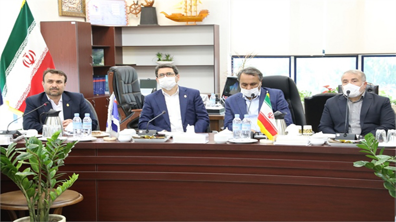 هدف اصلی سرمایه گذاری در بنادر افزایش ترافیک دریایی است