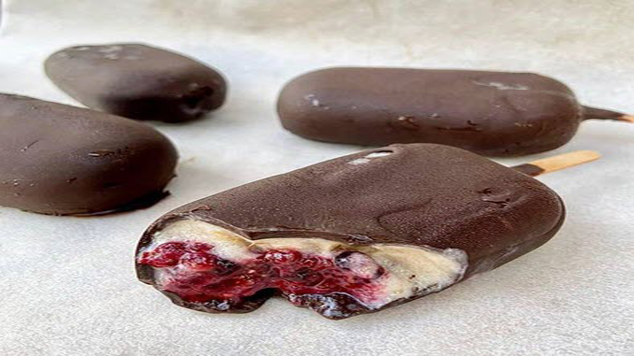 دستور رژیمی بستنی مگنوم با مغز شاتوت