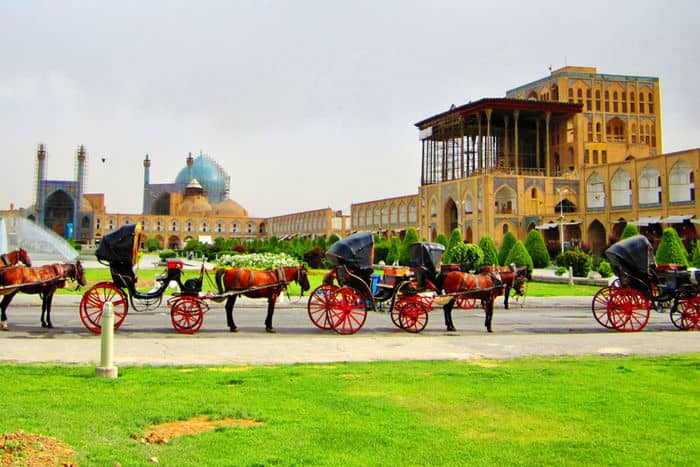 زخم کرونا برپیکر صنعت گردشگری و صنایع دستی نصف جهان