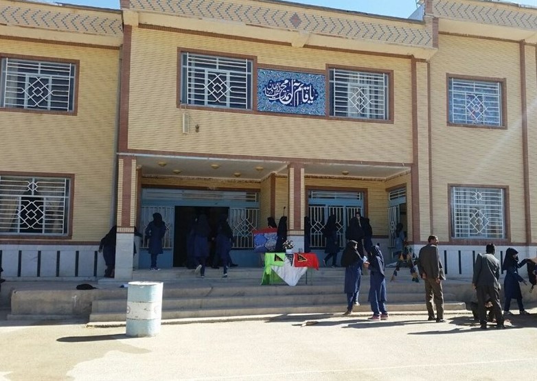 خیرین مدرسه‌ساز مجاهدان راه علم هستند