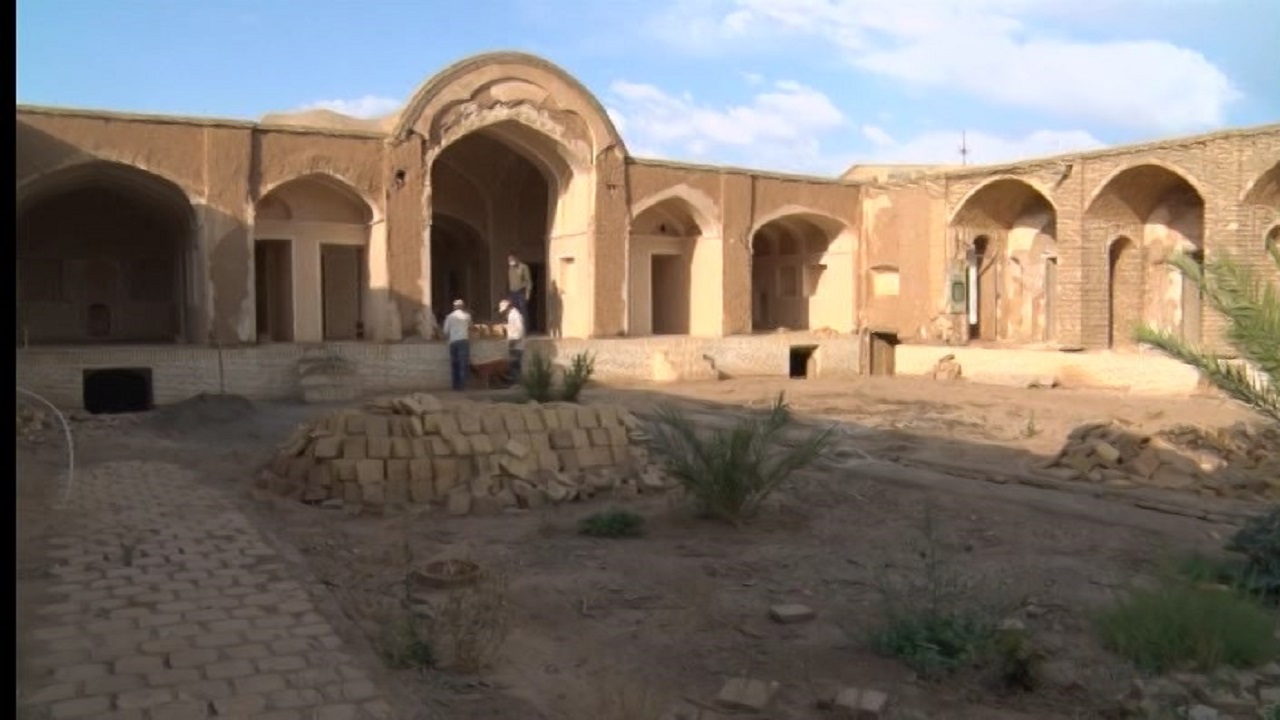 مرمت خانه حکیم اردستان نیازمند اعتبار است