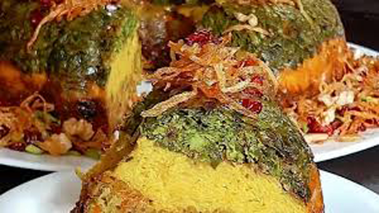 ﮐﻮﮐﻮﯼ ﻣﺠﻠﺴﯽ ﺳﻪ ﺭﻧﮓ تبریز + طرز تهیه
