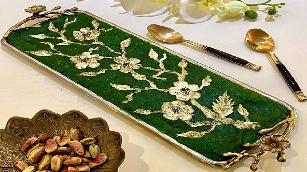 طرز تهیه حلوای پسته