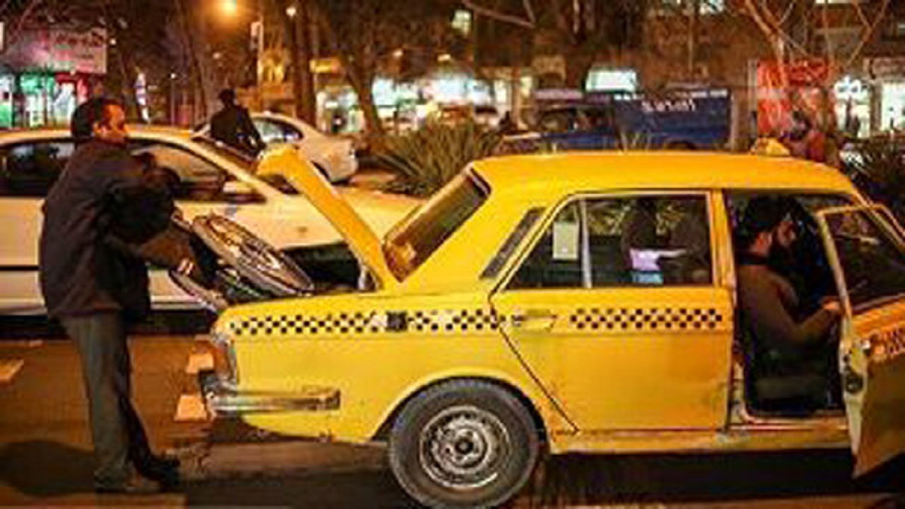 تردد ۳۲۵ دستگاه تاکسی فرسوده در شهر قزوین