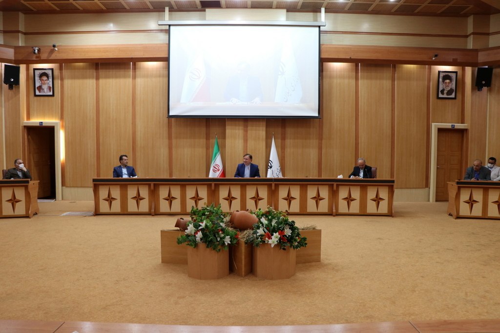 ضرورت اهتمام سرمایه‌گذاران درجهت تولید کالا‌های صادرات‌محور