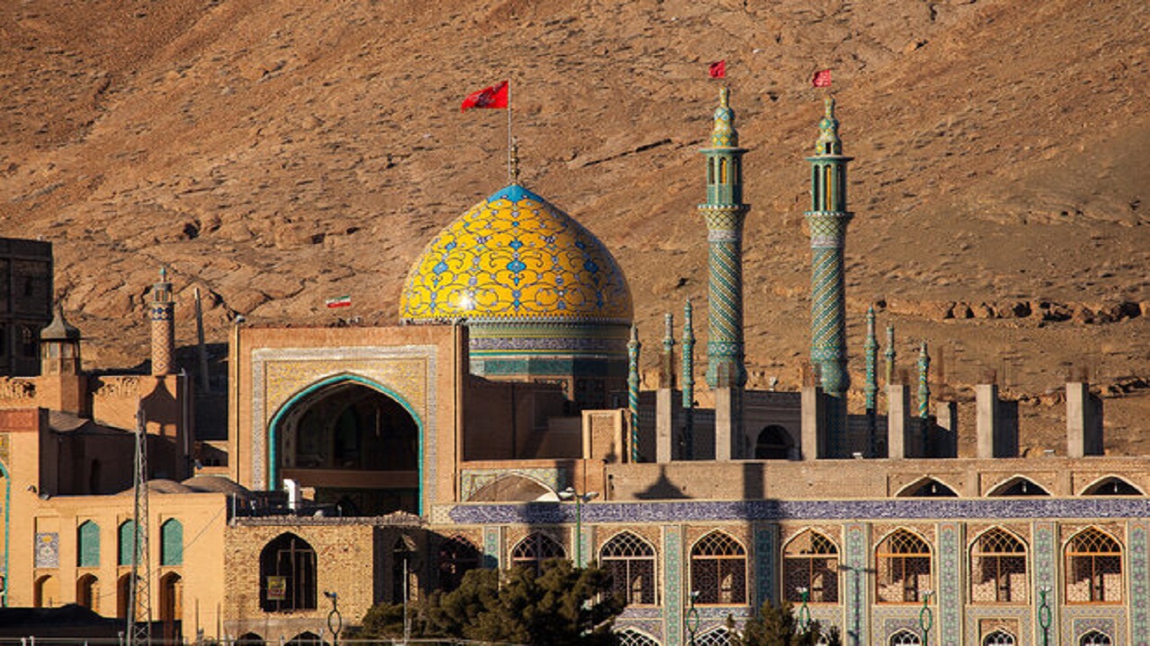 بسته شدن درب صحن‌های حرم حضرت علی بن باقر(ع) کاشان تا اطلاع ثانوی