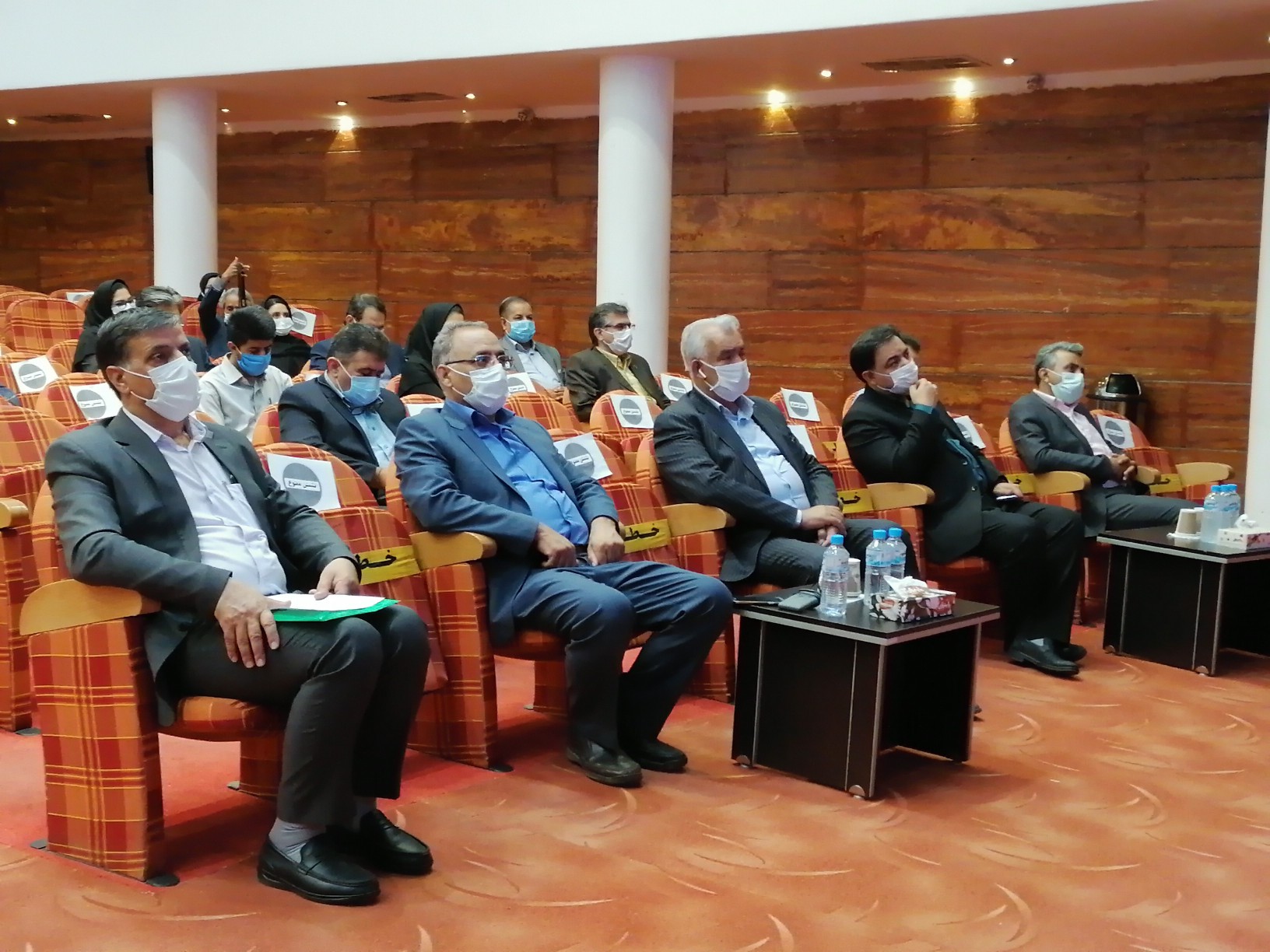 مجلس قوانین مالیاتی را اصلاح کند