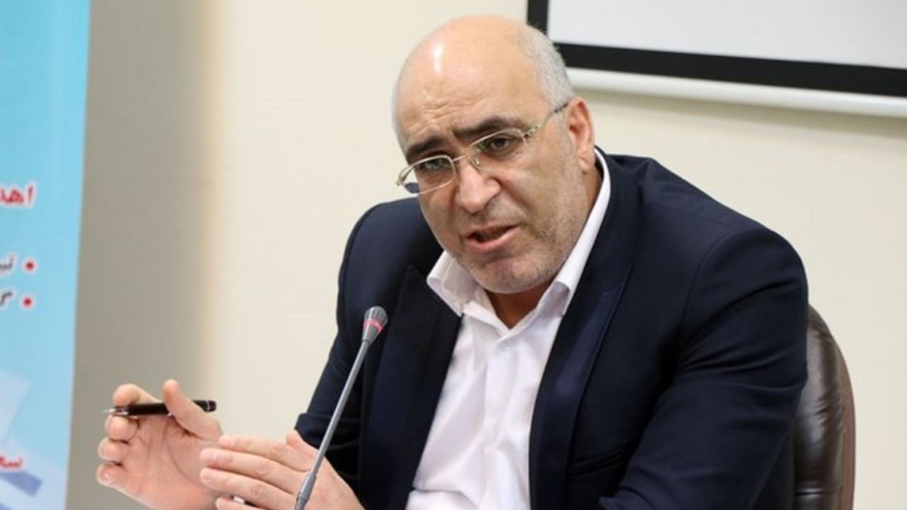 پارسا رییس سازمان امور مالیاتی کشور