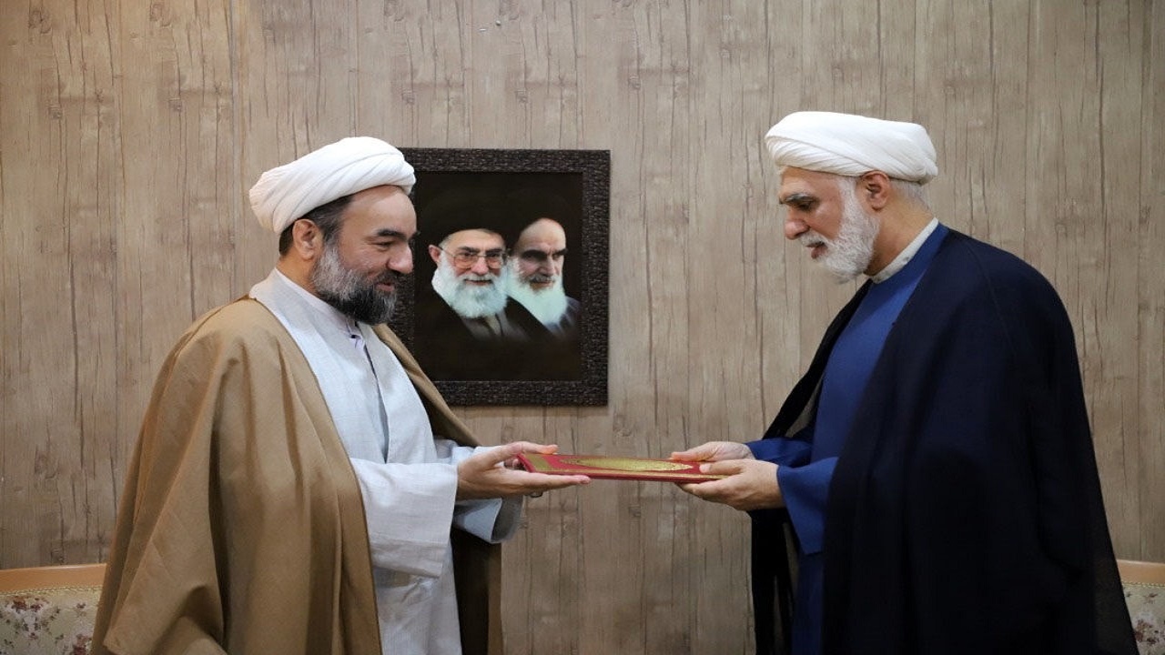قوه قضاییه با فساد قاطع و جدی برخورد کند