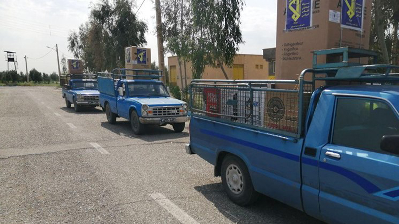 اهدای ۱۹ سری جهیزیه به نوعروسان لارستانی