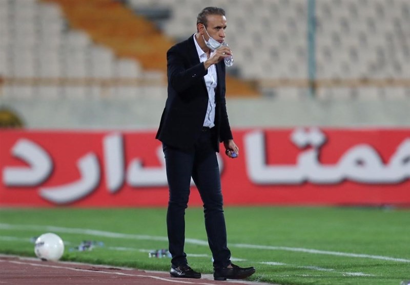 گل محمدی در نشست خبری شرکت نکرد