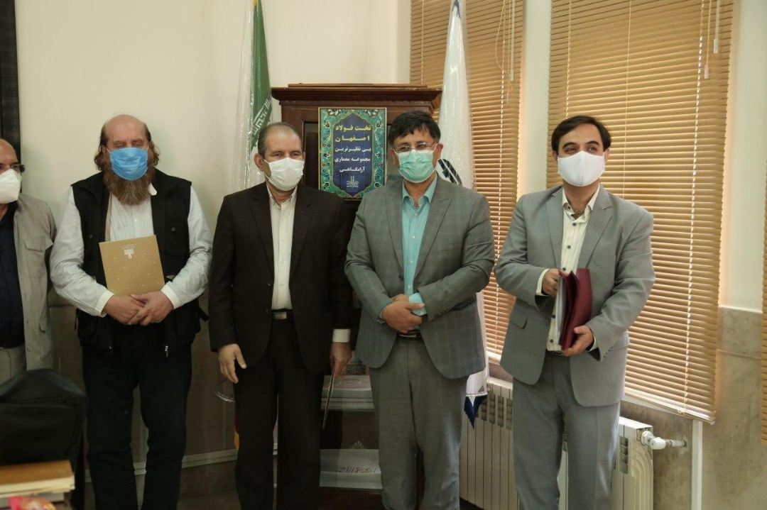 تخت فولاد باید در سطح ملی و بین المللی معرفی شود