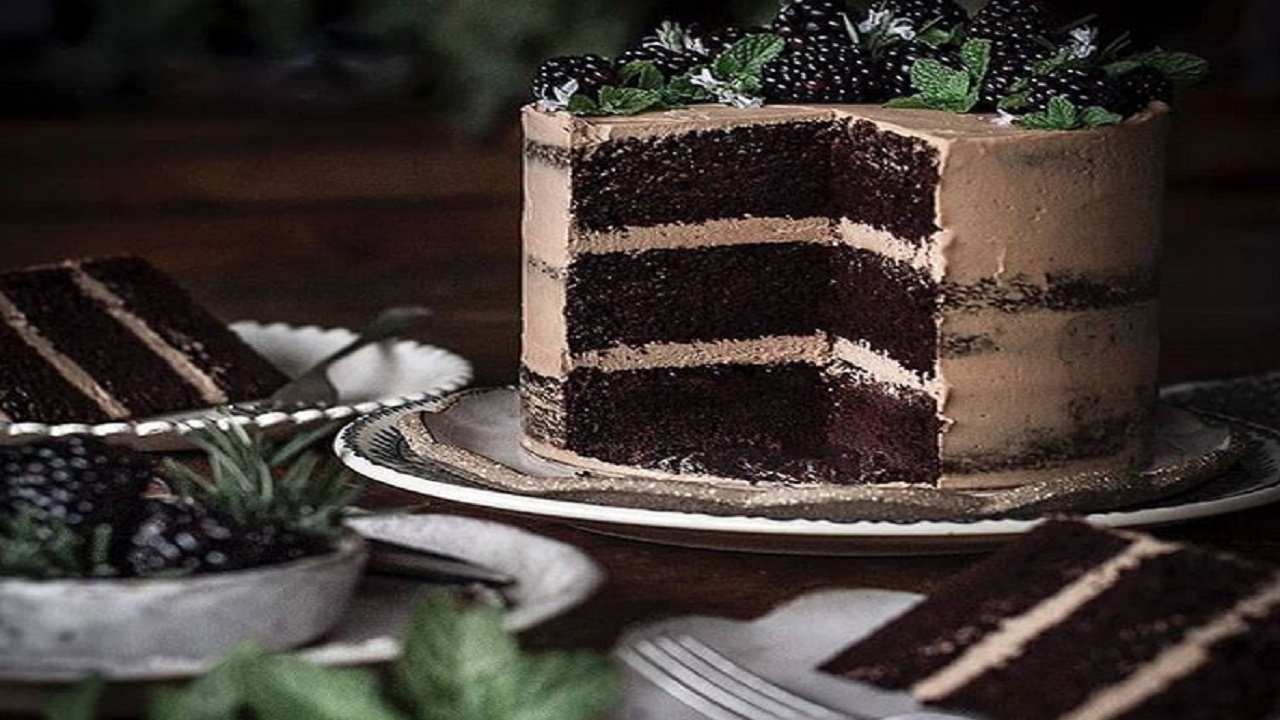 طرز تهیه کیک شیفون شکلاتی
