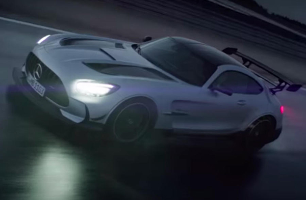 رونمایی از مرسدس AMG GT Black با انتشار اولین ویدئوی رسمی از آن