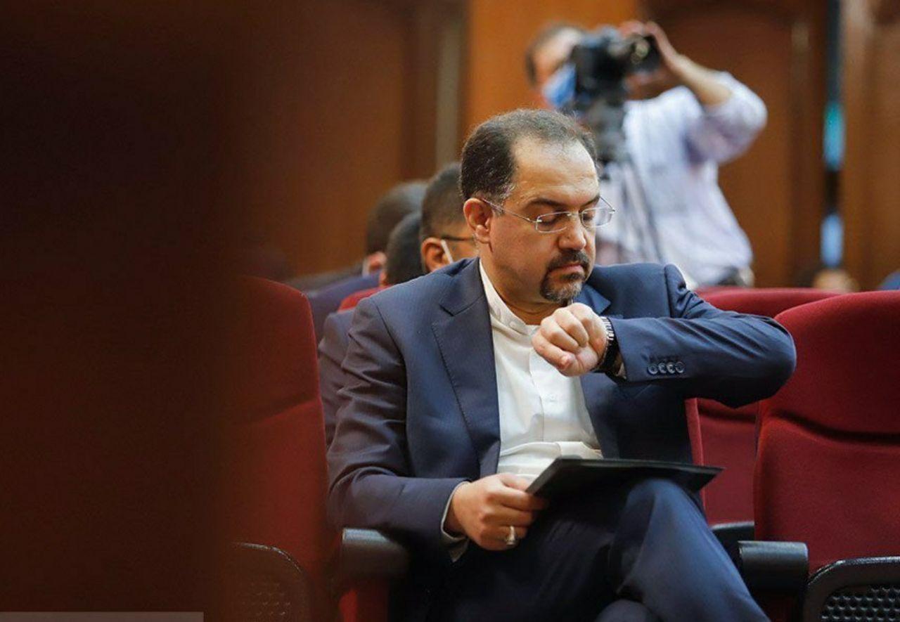 واکنش کاربران به برگزاری دادگاه دو مفسد اقتصادی