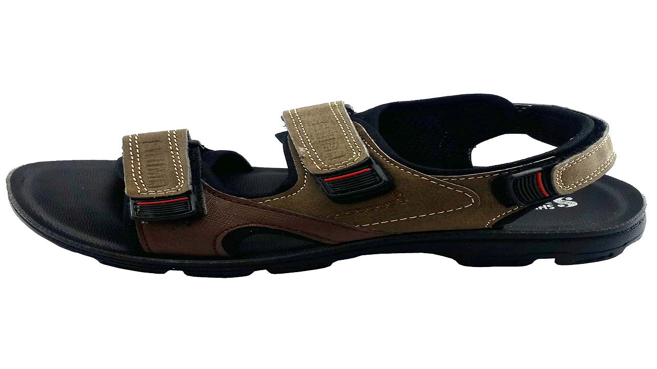 تابستان، صندل نپوشید