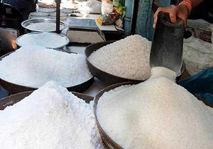توزیع شکر با نرخ دولتی در آبادان