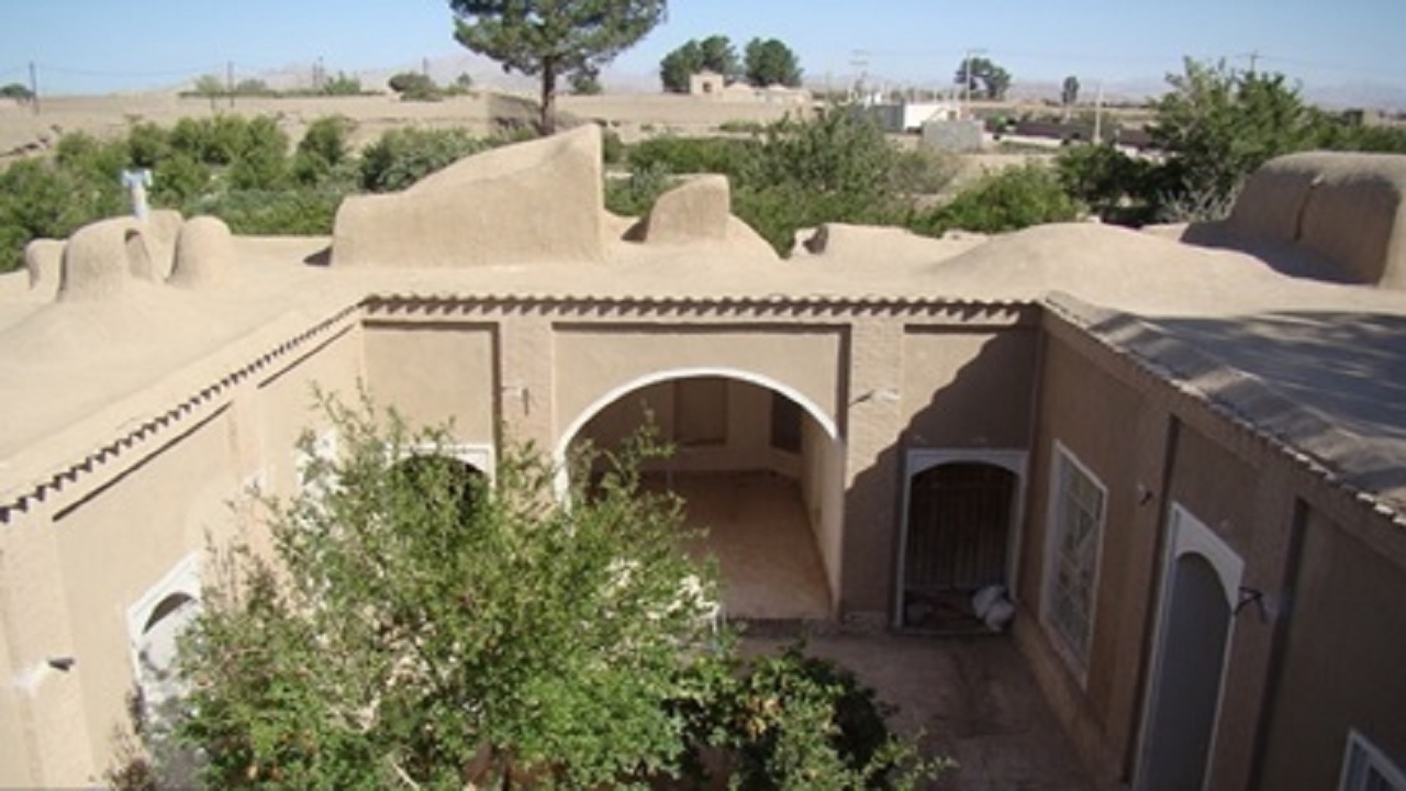 آغاز مرمت خانه تاریخی بینا در شهر خوسف