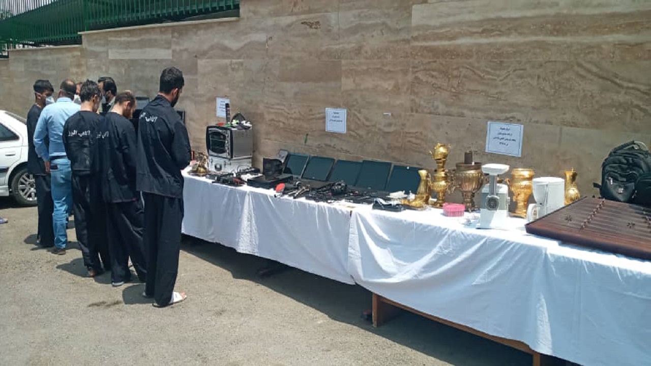 اعضای باند سارقان میلیاردی در کرج دستگیر شدند