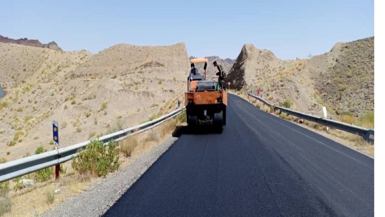 چهار میلیارد تومان برای آسفالت معابر روستا&zwnj;های چابهار هزینه شد