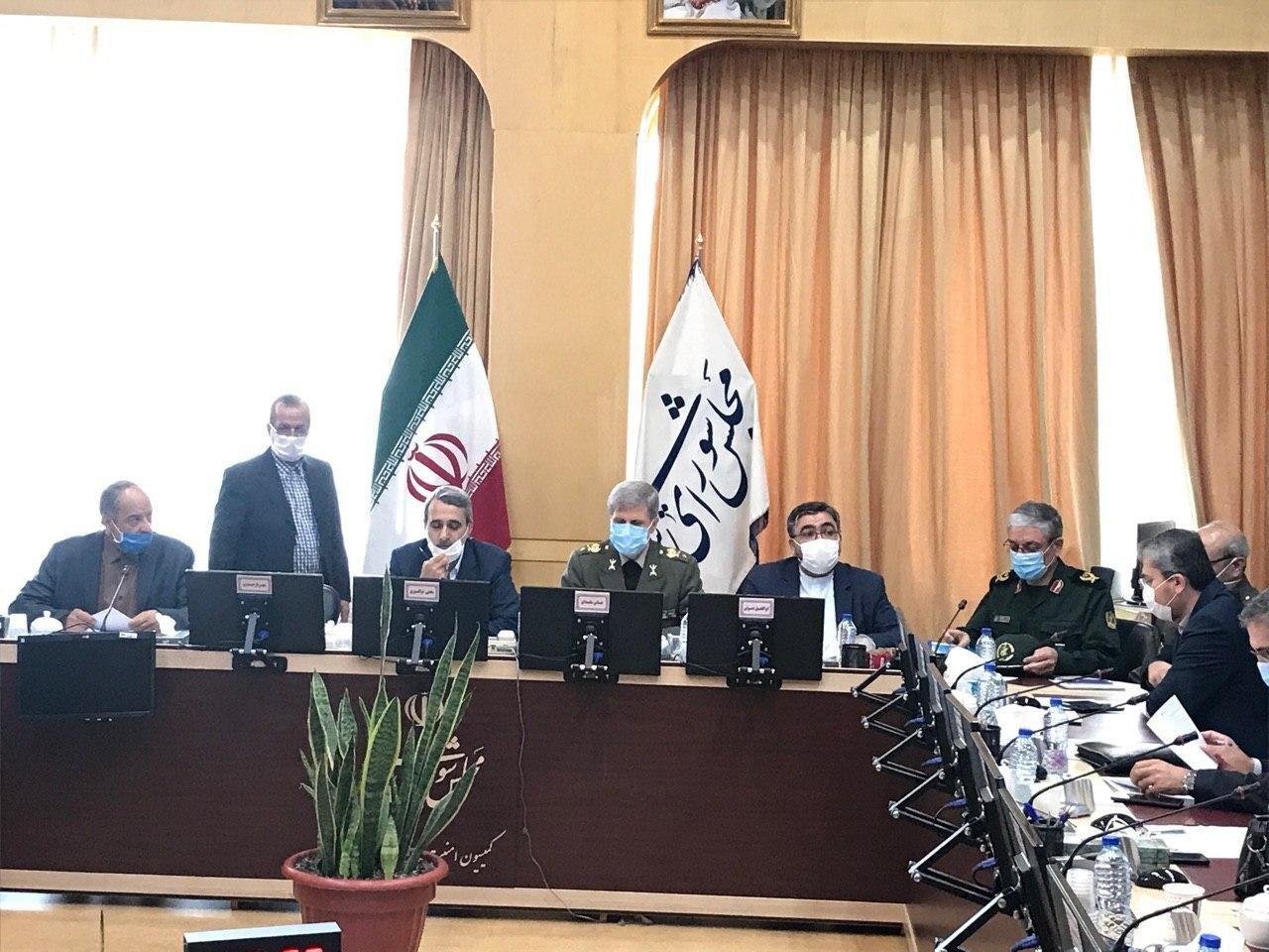 حضور وزیر دفاع در کمیسیون امنیت ملی