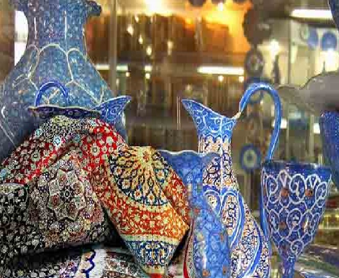 چرا برخی از هنرمندان صنایع دستی موفق به ثبت‌نام وام حمایتی دولت نشدند؟