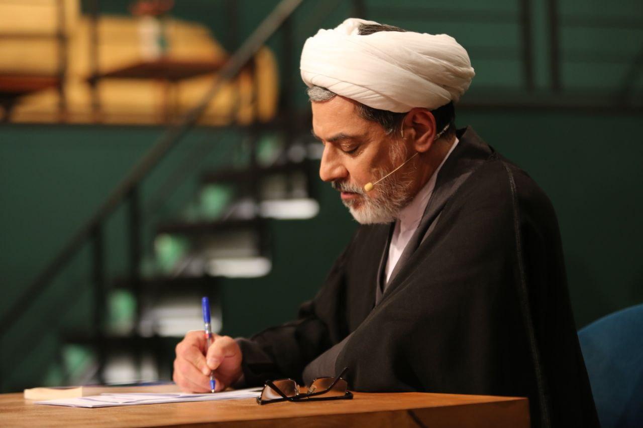 حجت‌الاسلام رفیعی به «بدون توقف» می‌آید
