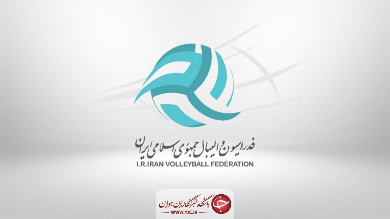 پیام مکلف به پرداخت طلب پنج والیبالیست خود شد