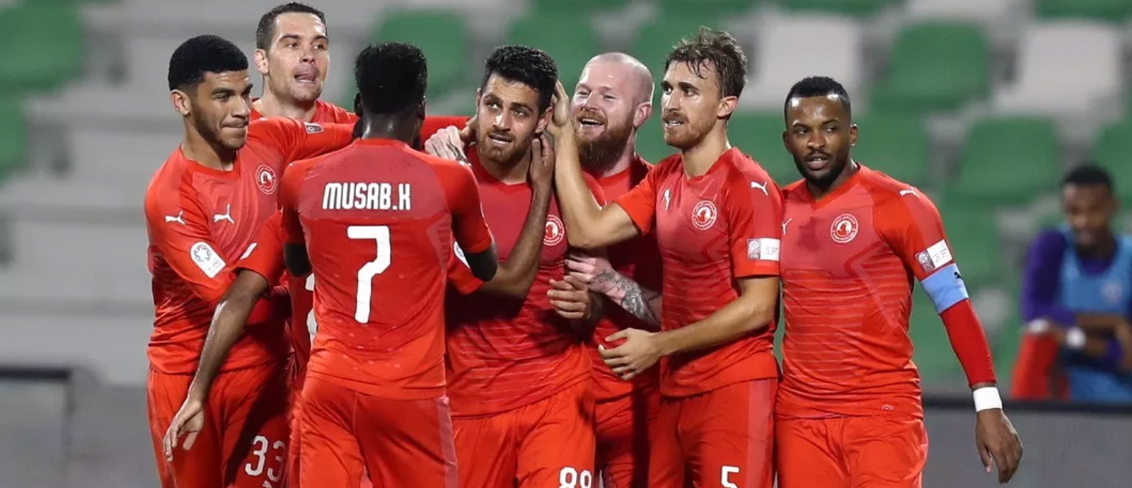 مدافع تیم ملی در العربی ماندنی می&zwnj;شود