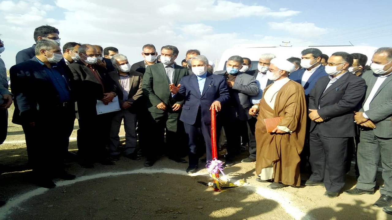 کلنگ زنی جاده دسترسی مرکز آموزشی درمانی بروجن