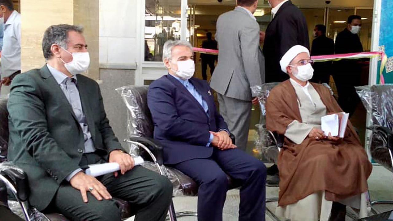 کارانه کادر درمانی پرداخت می شود/استخدام ۳هزارنفر در بیمارستان ها
