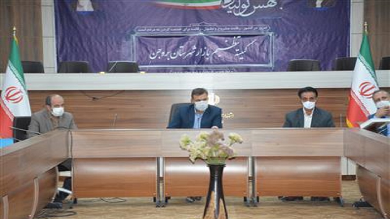 کاهش ۵۰ درصدی تخصیص نهاده‌های خوراکی، علت افزایش قیمت مرغ