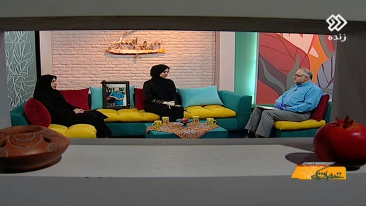 شهید فخری تا روزهای آخر در خدمت بیماران کرونایی بود شهید فخری تا روزهای آخر در خدمت بیماران کرونایی بود