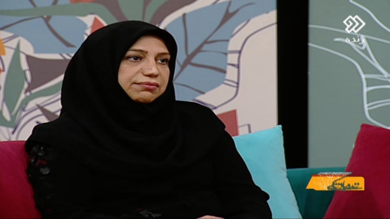 شهید فخری تا روزهای آخر در خدمت بیماران کرونایی بود شهید فخری تا روزهای آخر در خدمت بیماران کرونایی بود