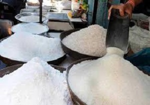 توزیع۸۰ تن شکر با نرخ دولتی در لرستان
