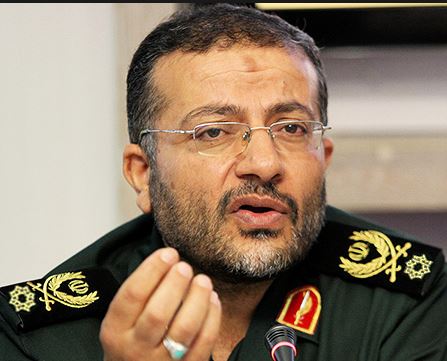 جلوی تبلیغ جمهوری اسلامی قلابی می‌ایستیم