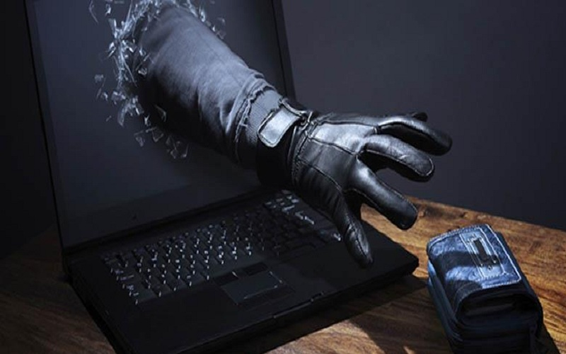 کلاهبرداری اینترنتی