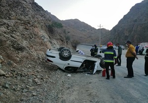 واژگونی خودرو در مسیر ورودی بند دره